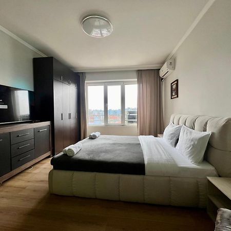 Amazing View Central 1 Bedroom Apartment Pazardzhik Exteriör bild