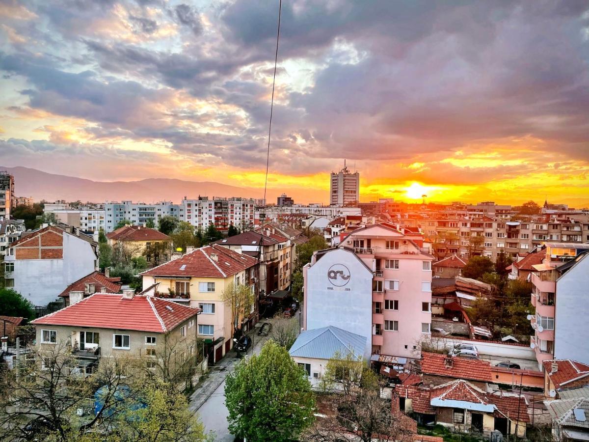 Amazing View Central 1 Bedroom Apartment Pazardzhik Exteriör bild