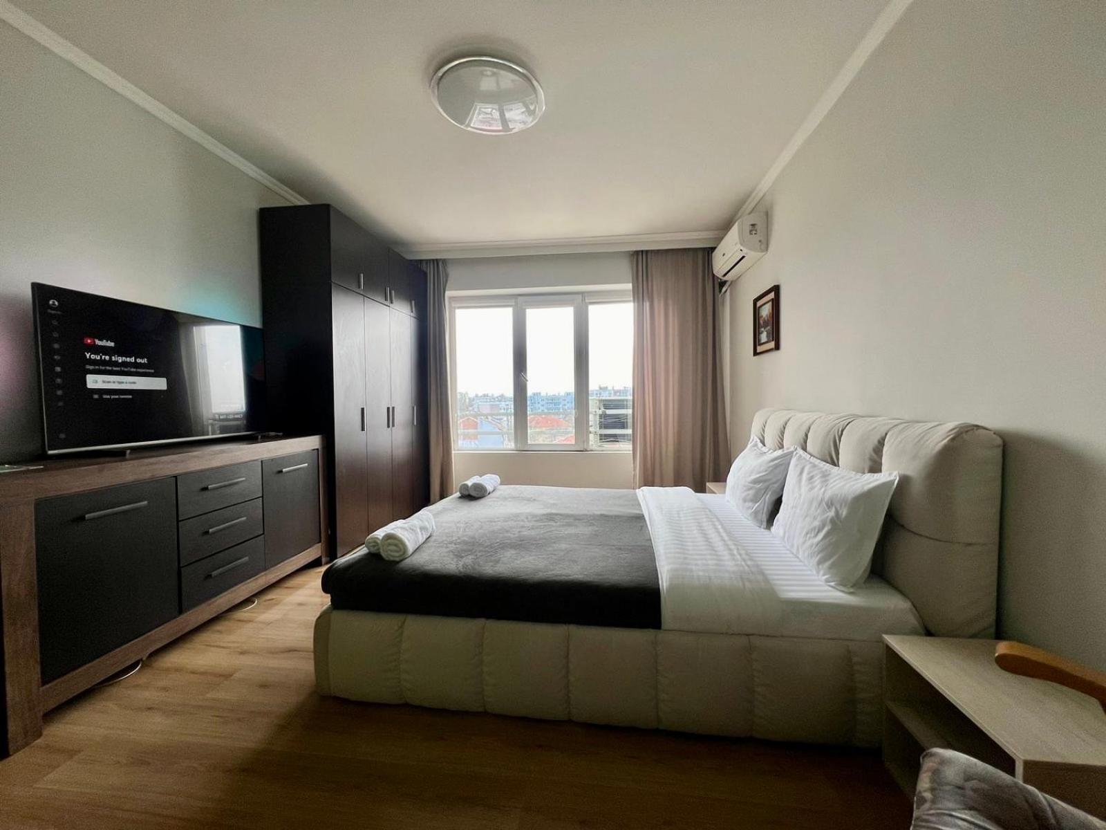 Amazing View Central 1 Bedroom Apartment Pazardzhik Exteriör bild