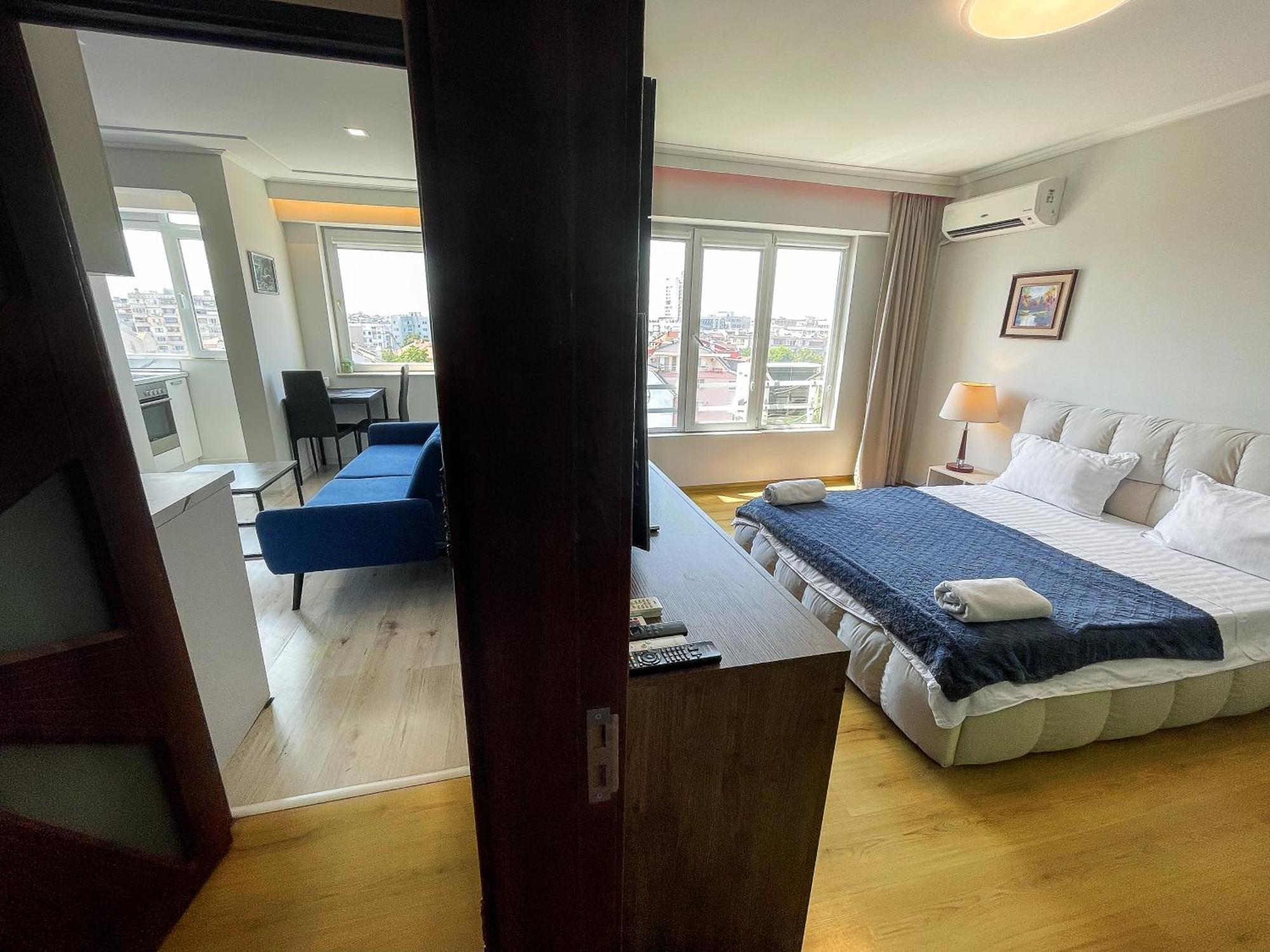 Amazing View Central 1 Bedroom Apartment Pazardzhik Exteriör bild